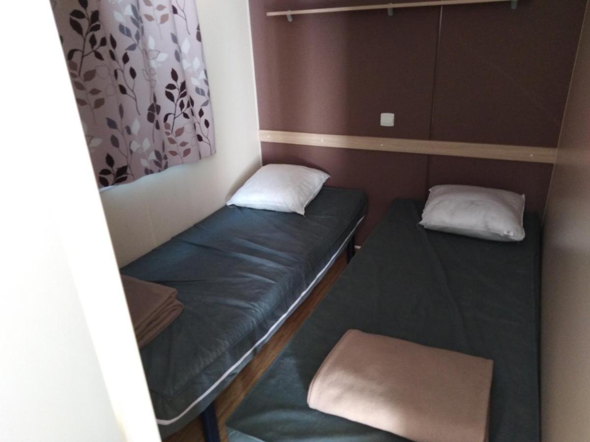 Mobil Home - Tv - Camping '4 Etoiles' - Vic-La-Gardiole - 003 ภายนอก รูปภาพ